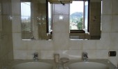 Bathrom2